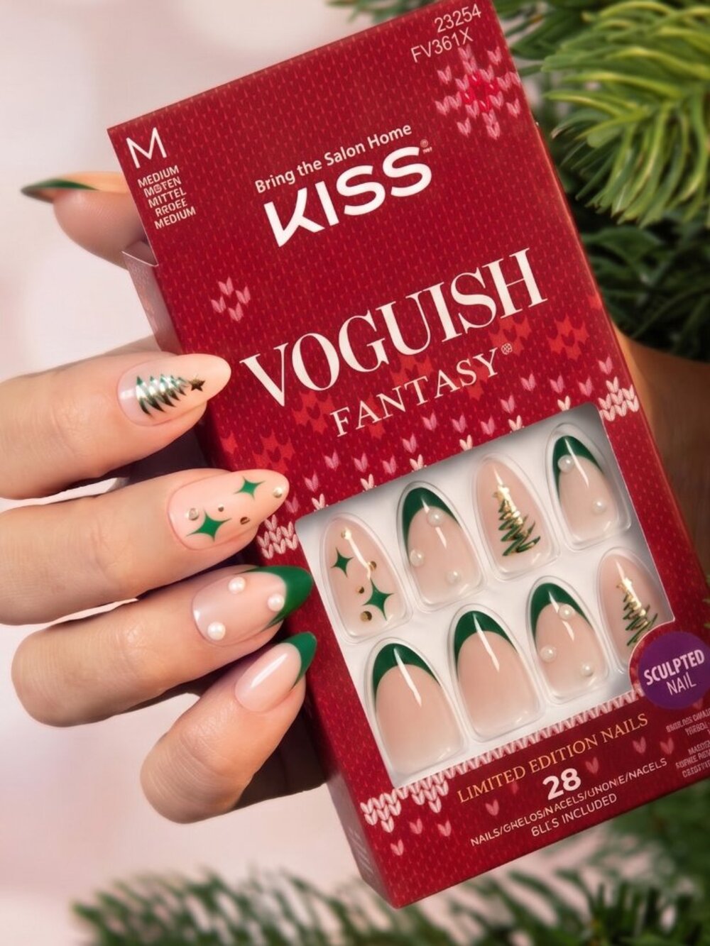 KISS Voguish Fantasy Holiday Design Medium Length Nails - Snowy Memories
